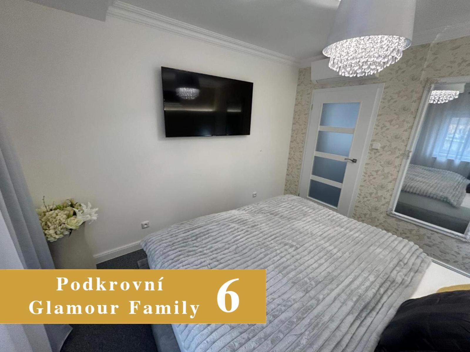 Efipa Glamour Apartments بلزن المظهر الخارجي الصورة