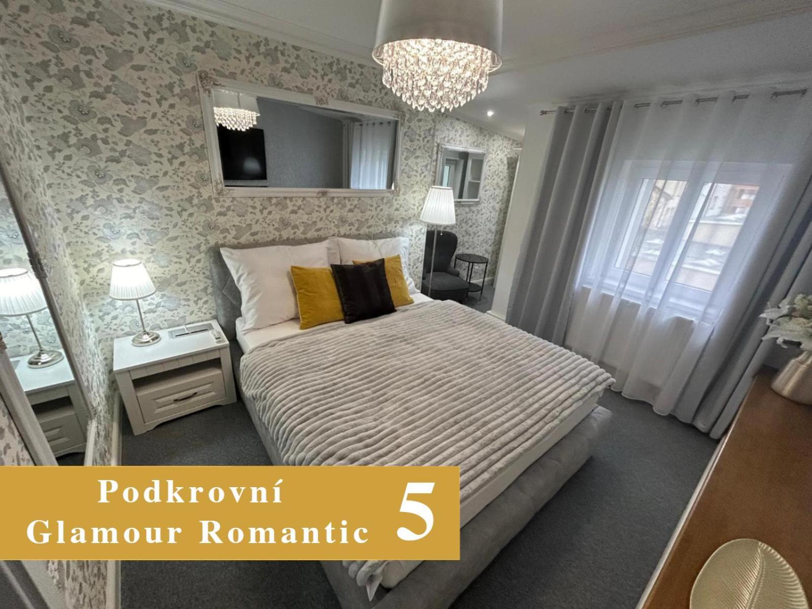 Efipa Glamour Apartments بلزن المظهر الخارجي الصورة
