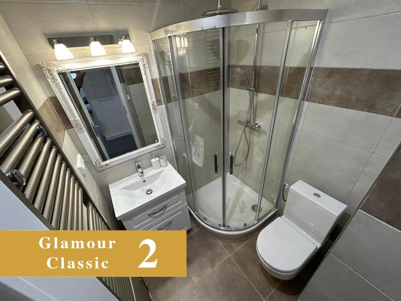 Efipa Glamour Apartments بلزن المظهر الخارجي الصورة